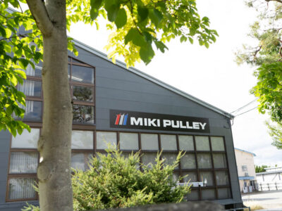 slide-num1-05-01 自然の多い工場|三木プーリ米沢株式会社